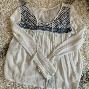 Boho chic Cape Juby top with tassles!